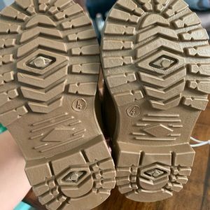 Little girls boots size 4C NEW